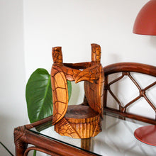 Charger l'image dans la galerie, Sculpture indonésienne, tortues en bois