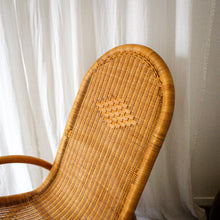 Charger l'image dans la galerie, Rocking-chair en rotin