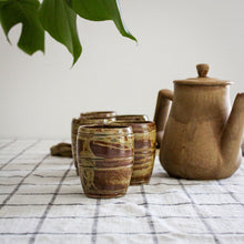 Charger l'image dans la galerie, Set théière et tasses en grès artisanales