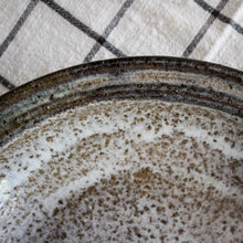 Charger l'image dans la galerie, Plats, poteries de la Vallée Noire