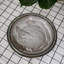 Charger l'image dans la galerie, Grand plat creux en grès vintage