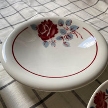 Charger l'image dans la galerie, Assiettes creuses en faïence dépareillées x4