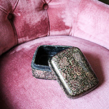 Charger l'image dans la galerie, Boîte à bijoux indienne vintage noire et rose