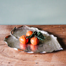 Charger l'image dans la galerie, Plateau feuille cuivré vintage