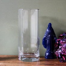 Charger l'image dans la galerie, Vase octogonal en verre, vase carré bouquet moyen