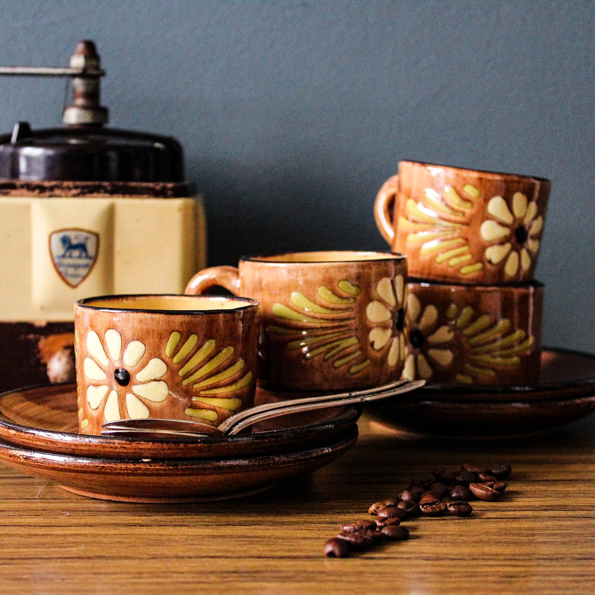 Lot De 3 Tasses En Grès Hartstone - Motif Glands Bois Feuilles De Chêne - Vintage - Occasion