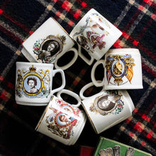 Charger l'image dans la galerie, Tasses et mugs de la famille royale