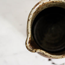 Charger l'image dans la galerie, Pichets de cuisine anciens