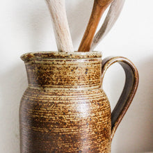 Charger l'image dans la galerie, Pichets de cuisine anciens