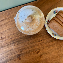 Charger l'image dans la galerie, Sucrier en grès du marais vintage