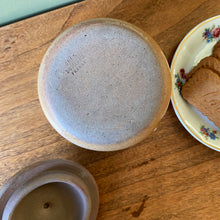 Charger l'image dans la galerie, Sucrier en grès du marais vintage