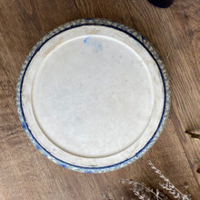 Charger l'image dans la galerie, Plat rond en céramique vintage