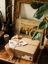 Charger l'image dans la galerie, Coffret cadeau vintage "Tourterelle tigrine"