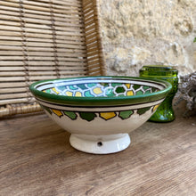 Charger l'image dans la galerie, Grand bol artisanal marocain