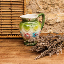 Charger l'image dans la galerie, Pichet en barbotine vintage