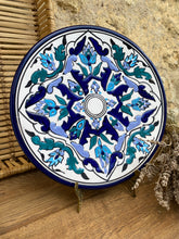 Charger l'image dans la galerie, Plats ou assiettes bleues tunisiennes