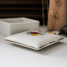 Charger l'image dans la galerie, Boîte à bijoux en porcelaine