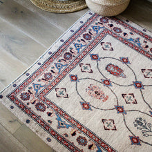 Charger l'image dans la galerie, Tapis Azeri vintage tissé main
