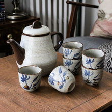 Charger l'image dans la galerie, 6 tasses et/ou théière vintage