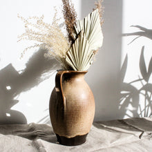 Charger l'image dans la galerie, Grand pichet W. Germany et son bouquet