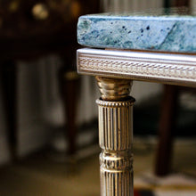 Charger l'image dans la galerie, Table basse en marbre