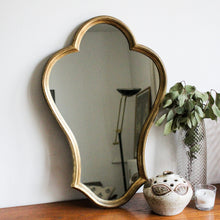 Charger l'image dans la galerie, Grand miroir en bois doré