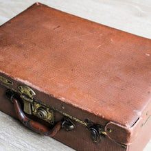 Charger l'image dans la galerie, Valisette Fibroc vintage
