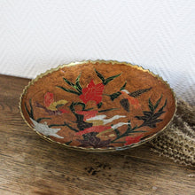 Charger l'image dans la galerie, Large coupe en laiton cloisonné vintage