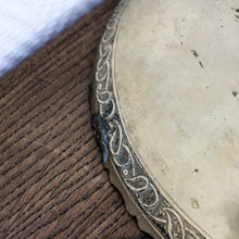 Charger l'image dans la galerie, Large coupe en laiton cloisonné vintage