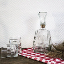 Charger l'image dans la galerie, Carafe en verre vintage