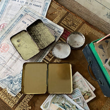 Charger l'image dans la galerie, Ensemble de boîtes en métal vintage