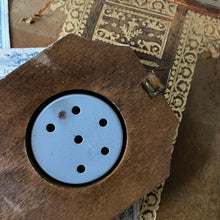 Charger l'image dans la galerie, Thermomètre, baromètre et hygromètre en bois vintage