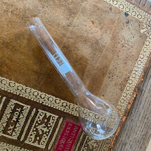 Charger l'image dans la galerie, Ensemble de verrerie de chimie vintage