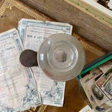 Charger l'image dans la galerie, Flacons de pharmacie anciens