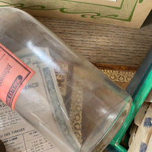 Charger l'image dans la galerie, Flacons de pharmacie anciens