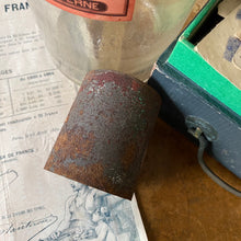 Charger l'image dans la galerie, Flacons de pharmacie anciens