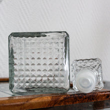 Charger l'image dans la galerie, Carafe à whisky vintage