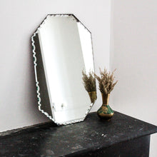 Charger l'image dans la galerie, Miroir octogonal biseauté vintage