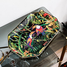 Charger l'image dans la galerie, Plateau en plastique décor jungle vintage