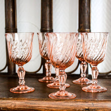 Charger l'image dans la galerie, Verres Rosaline vintage | Touche rose