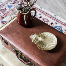 Charger l'image dans la galerie, Cendrier en laiton vintage