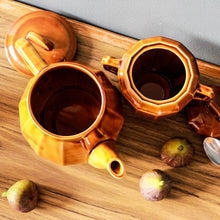 Charger l'image dans la galerie, Tasses, théière et sucrier vintage