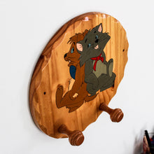 Charger l'image dans la galerie, Porte-manteau mural vintage Les Aristochats