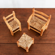 Charger l'image dans la galerie, Salon de poupées en bois vintage