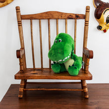 Charger l'image dans la galerie, Fauteuil de poupée en bois ancien