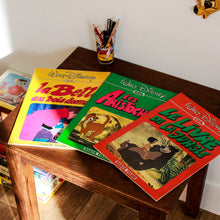 Charger l'image dans la galerie, Livres souples Disney "Beaux Films" vintage