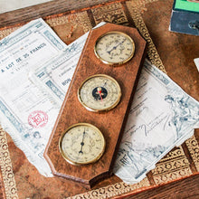 Charger l'image dans la galerie, Thermomètre, baromètre et hygromètre en bois vintage