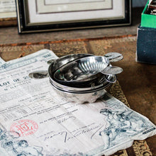 Charger l'image dans la galerie, Ensemble de tastevins vintage