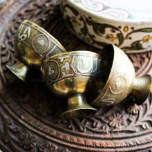 Charger l'image dans la galerie, Toute petite coupelle orientale vintage