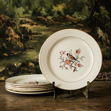 Charger l'image dans la galerie, Assiettes à dessert anciennes "Lotus"